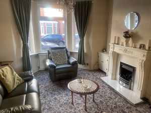 Lounge- click for photo gallery